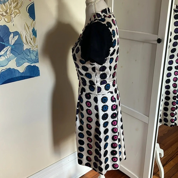 Marc by Marc Jacobs Cream Silk Dress with Florla Pattern and Ruffle Detail - 4 - Picture 6 of 12